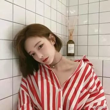 生活艰难但是快乐